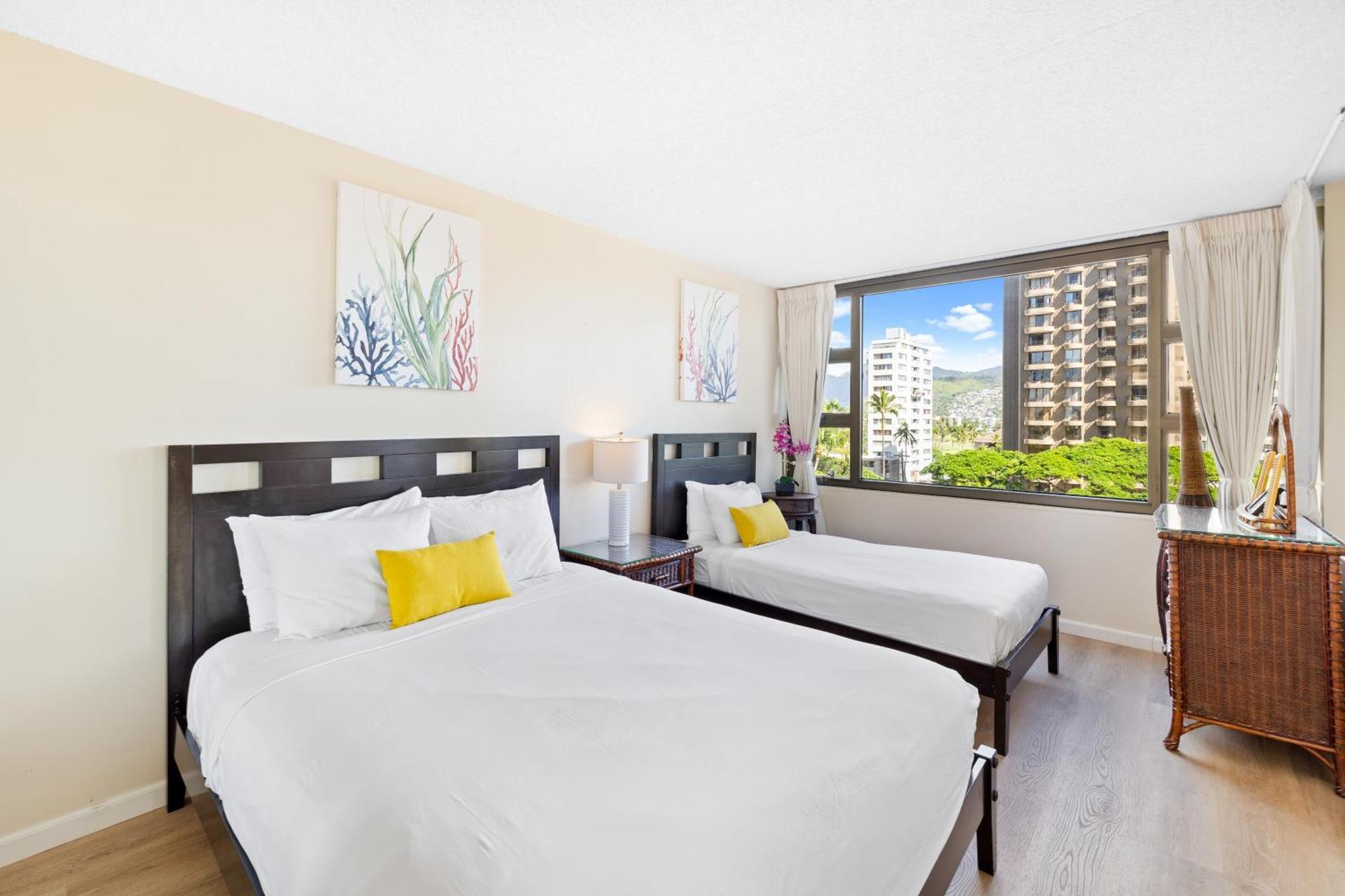 הונולולו Cozy Waikiki Getaway, Stroll To Beach With Free Parking מראה חיצוני תמונה