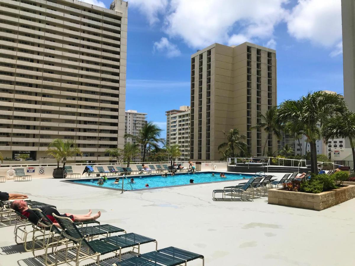 הונולולו Cozy Waikiki Getaway, Stroll To Beach With Free Parking מראה חיצוני תמונה